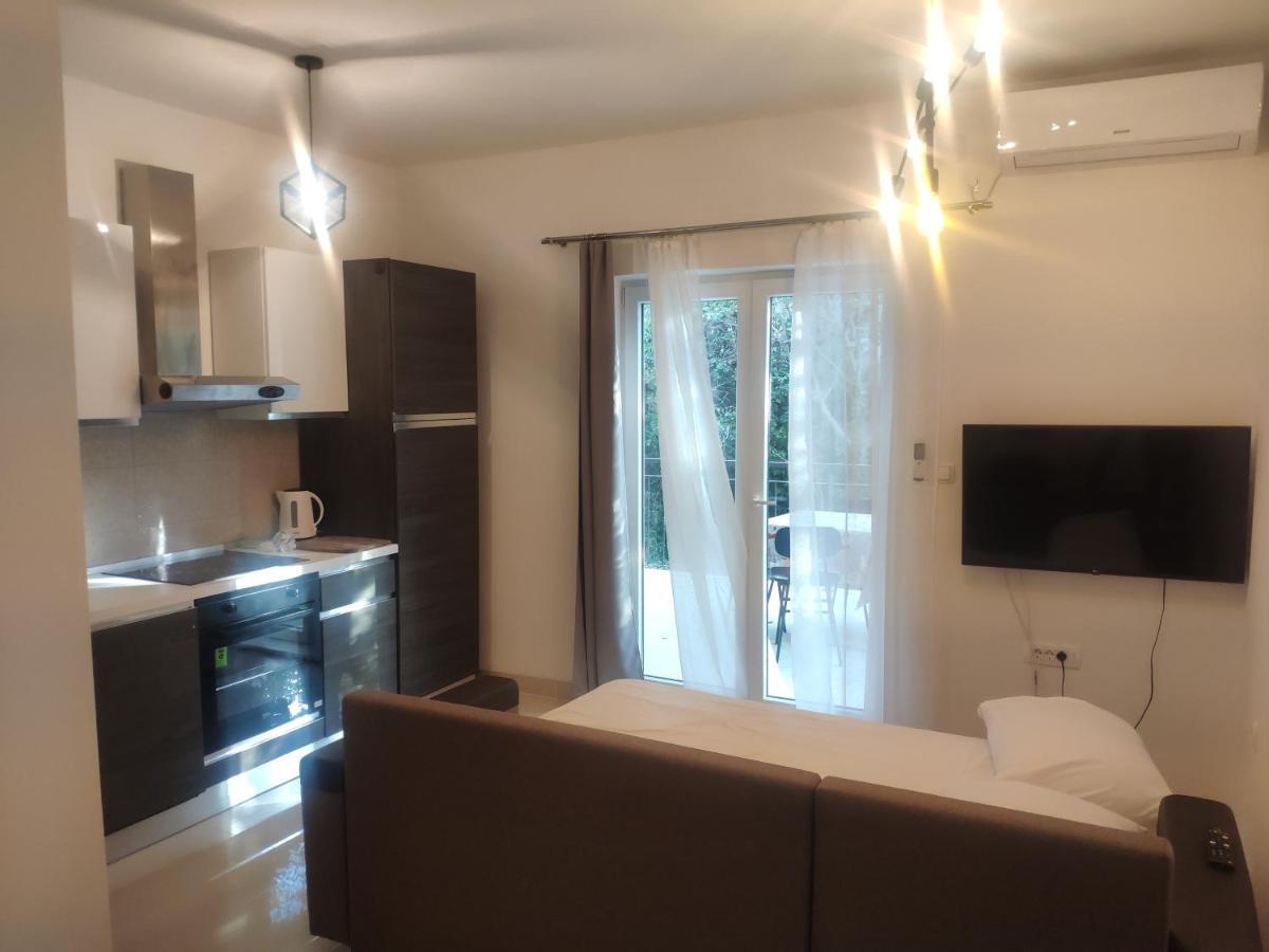 Apartment Tome Biograd Na Moru Eksteriør bilde