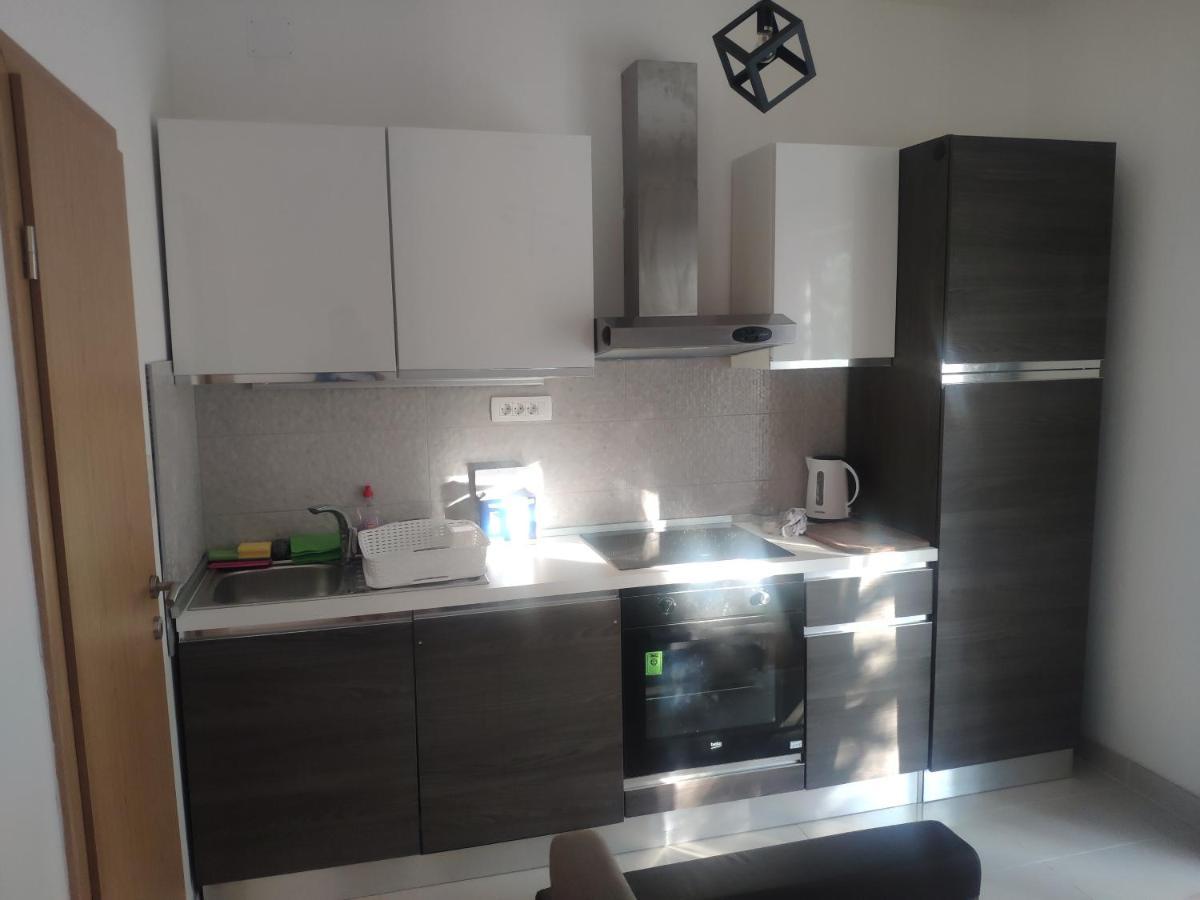 Apartment Tome Biograd Na Moru Eksteriør bilde