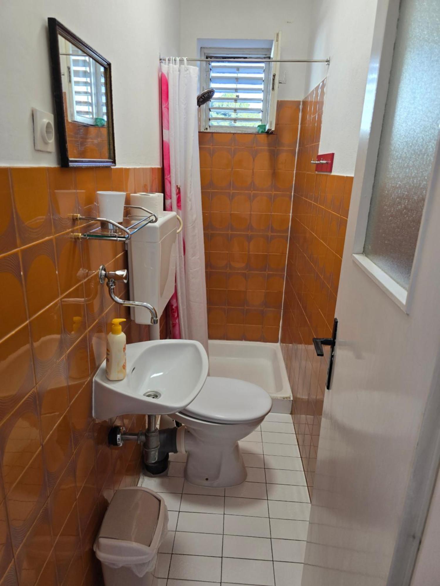 Apartment Tome Biograd Na Moru Eksteriør bilde